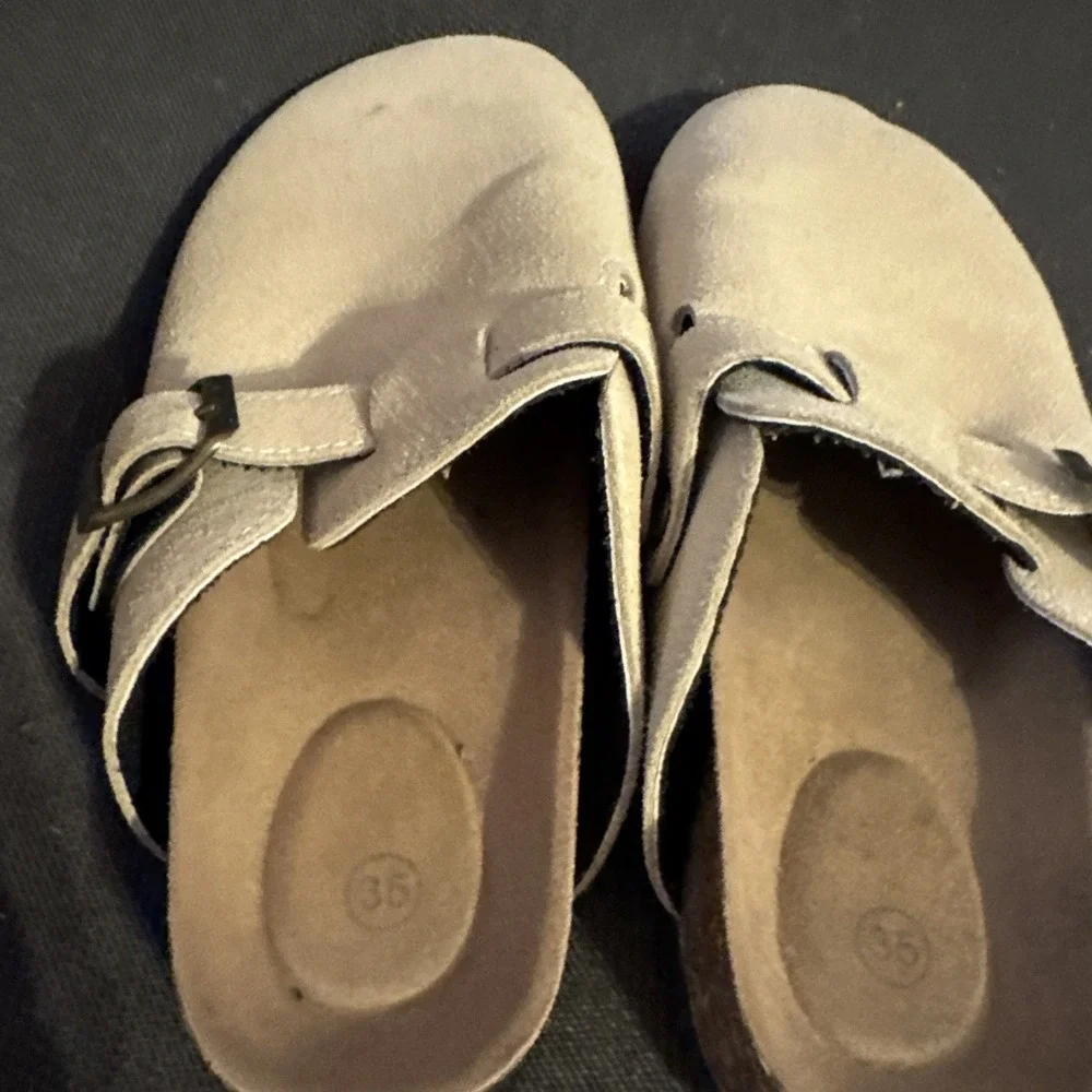 Clogs Suede Tan Youth Girls Size 4.5 Us 35 Eu